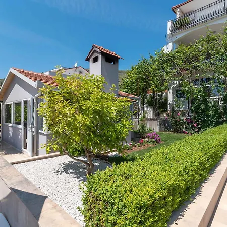 In Seget Donji 7428 Apartman *